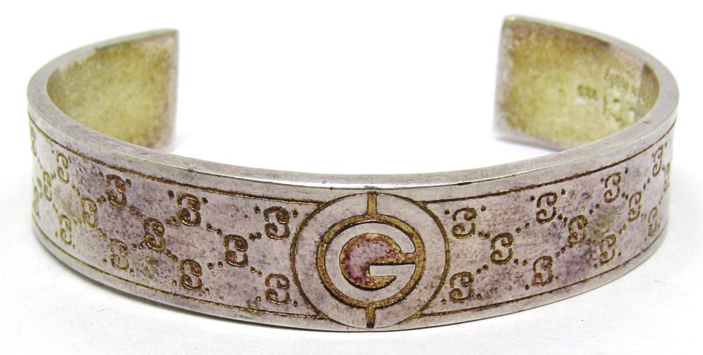 GUCCI STERLING CUFF MADE IN ITALY: MEASURES 8 INCHES WITH GAP-TOTAL 28 DWT