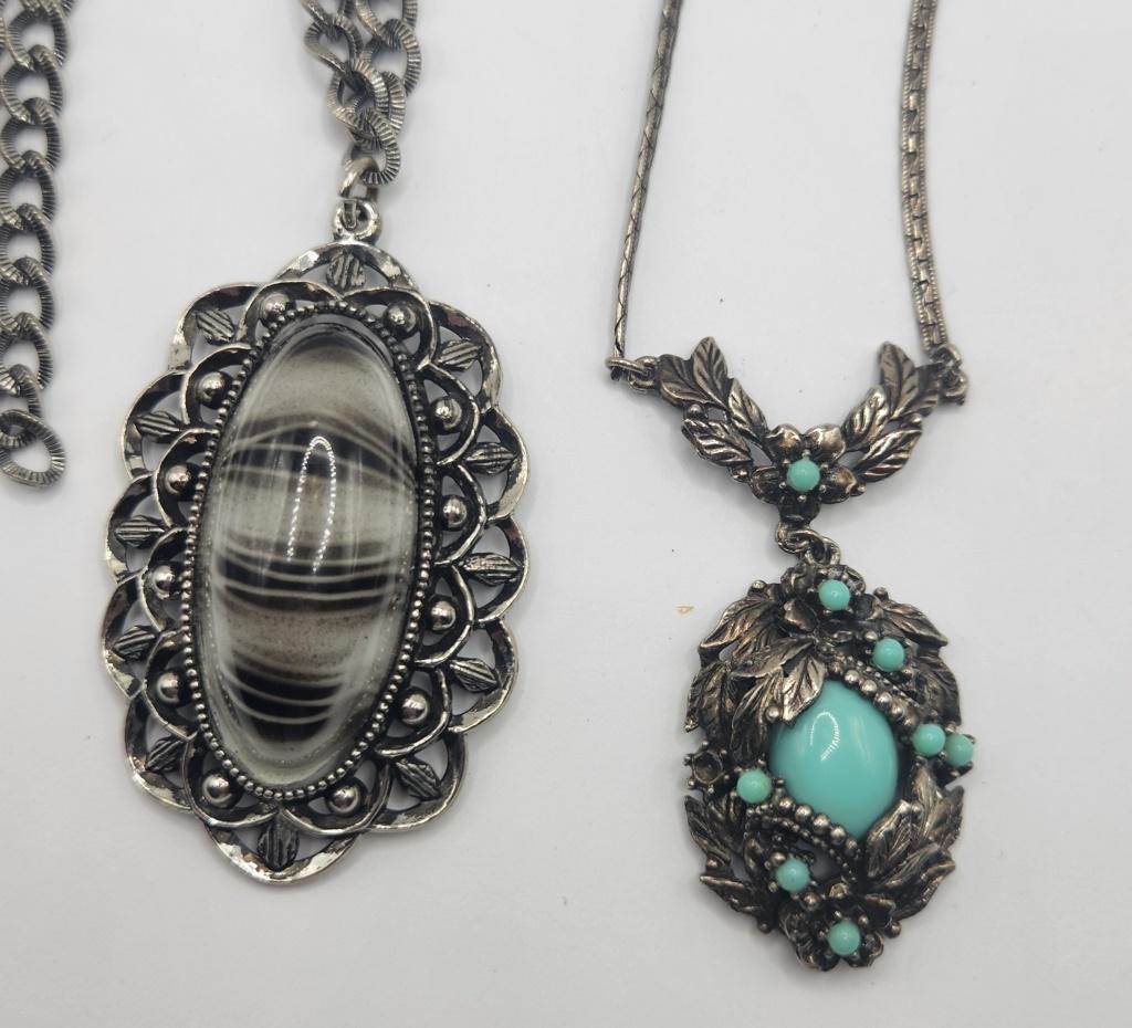 2-VINTAGE SILVER TONED NECKLACES WITH LUCITE (1 of 3)