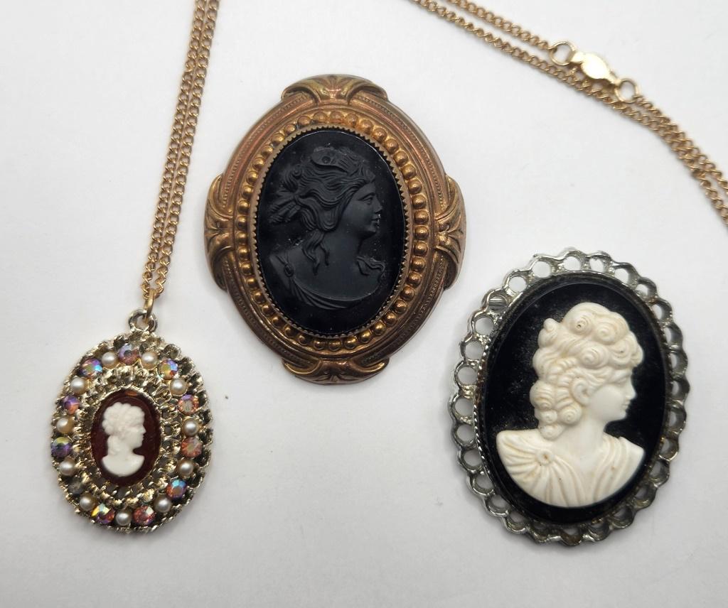 VTG CAMEO JEWELRY LOT: (2)BROOCHES (1)NECKLACE (1 of 2)