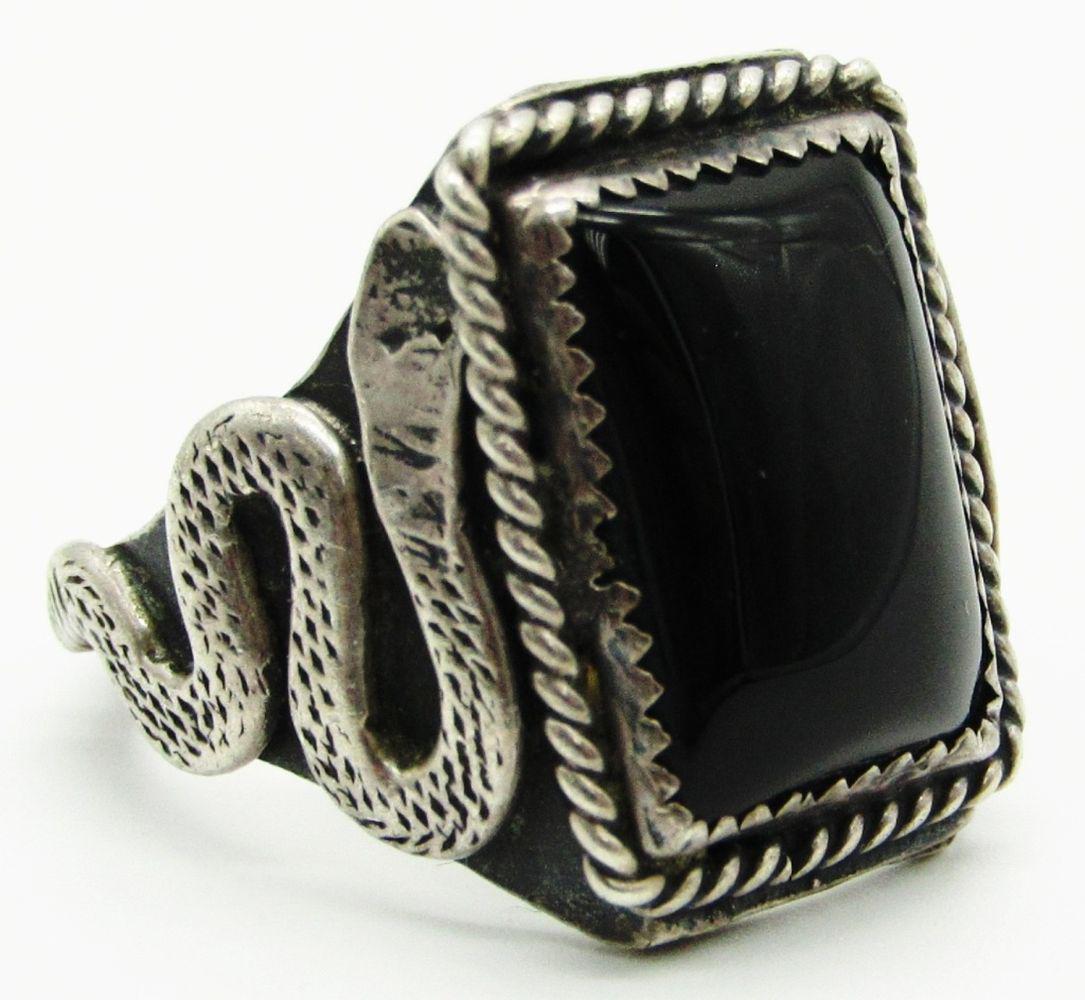 SNAKE DESIGN STERLING BLACK ONYX MENS RING (1 of 5)