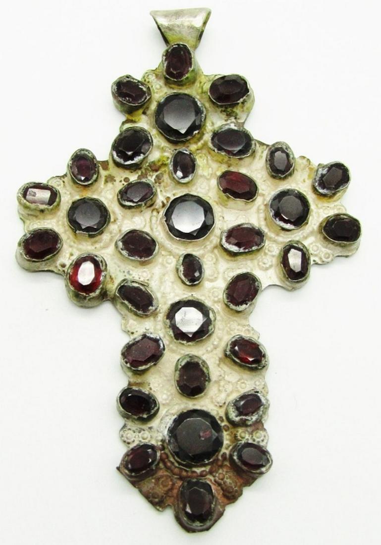 925 SILVER SOD DESIGNED CROSS PENDANT (1 of 6)