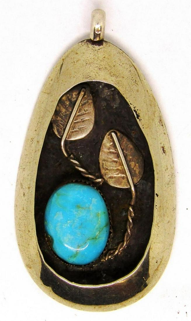 NATIVE AMERICAN STERLING PENDANT (1 of 2)