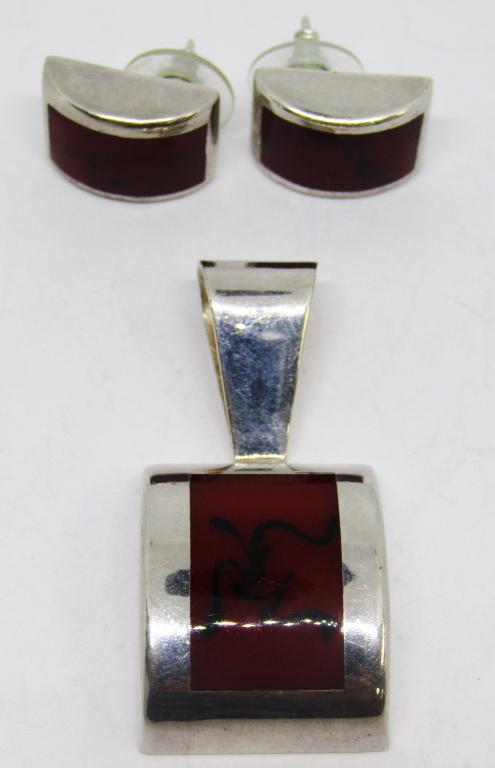 SET! STERLING RECTANGLE PENDANT WITH RED JASPER: INLAY STONE WITH MATCHING PAIR OF PIERCED EARRINGS-TOTAL 14 DWT