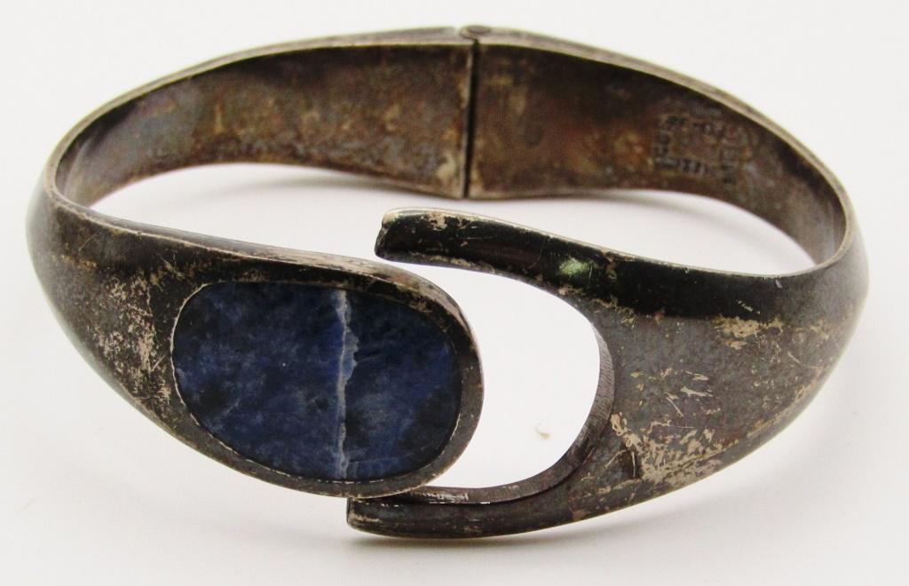 MEXICO STERLING HINGED BANGLE WITH (1 of 5)