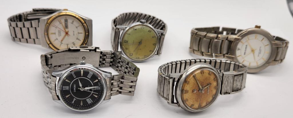 5-VINTAGE MEN'S SILVER TONED WRISTWATCHES: CITIZEN QUARTZ WR 100 DAY DATE-TIMEX-ACCUTRON-MILAN DIAMOND QUARTZ-LONGBO-ALL WATCHES UNTESTED