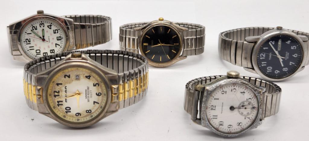 5-MEN'S SILVER TONED WRISTWATCHES WITH: STRETCHY BANDS: TIMEX DAY DATE-SEIKO-MILAN WR-WALTHAM-ALL WATCHES UNTESTED