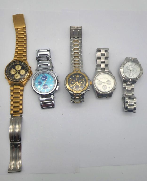 5-MEN'S CHUNKY CHRONOGRAPH WRISTWATCHES: MARC JACOBS-GUESS-NOU EAU-ALL WATCHES UNTESTED