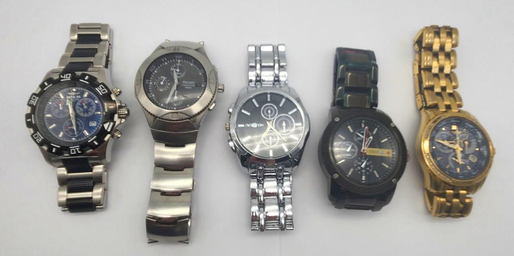 5-MEN'S CHRONOGRAPH WRISTWATCHES: INVICTA- (1 of 12)