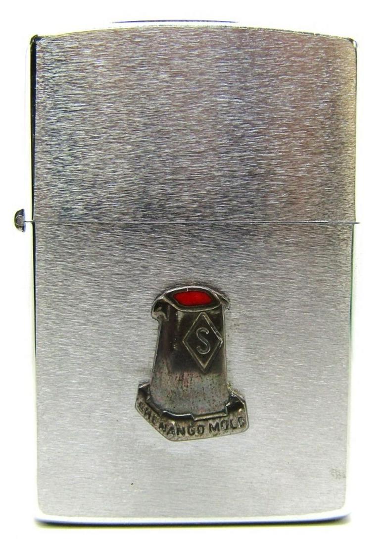 1975 Shenango Mold Emblem Full Size Zippo Lighter