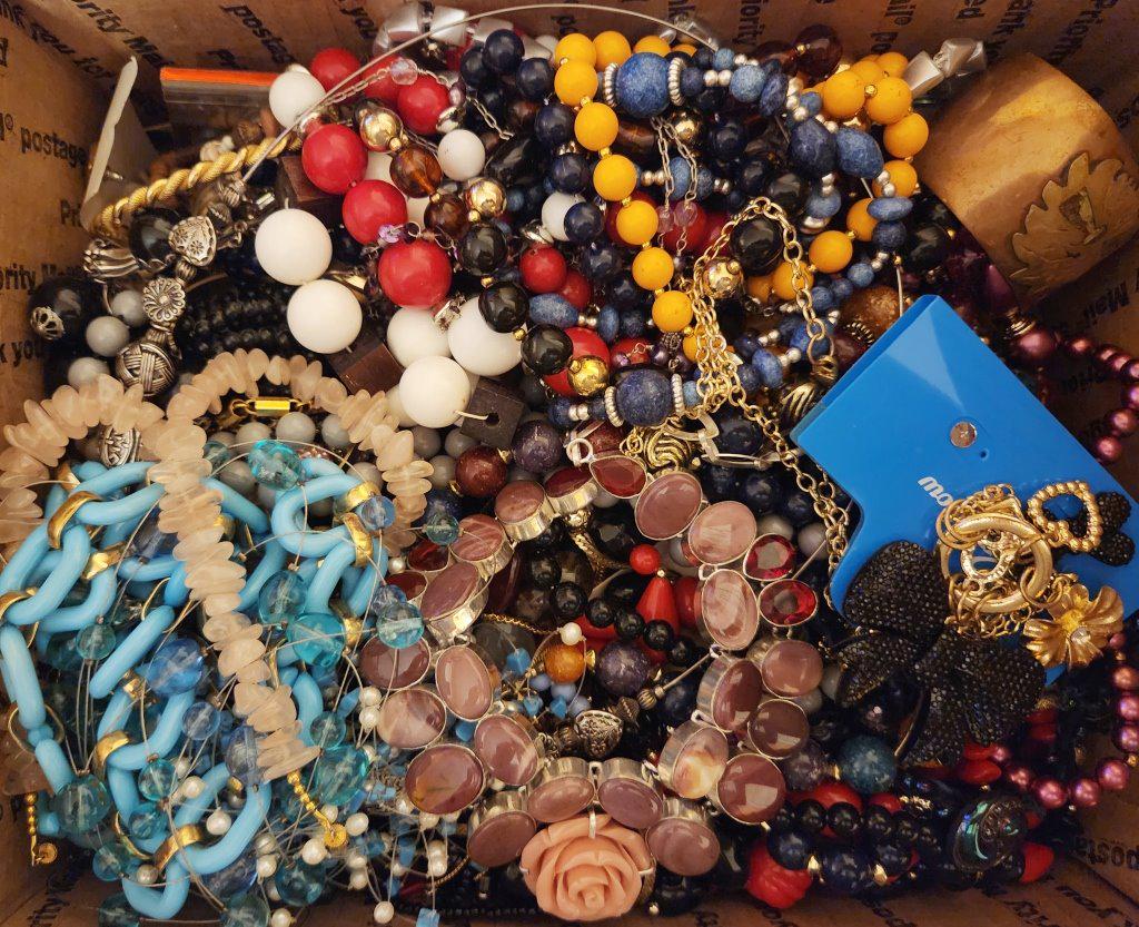 TREASURE HUNT BULK JEWELRY WITH VTG PIECES: EACH LOT is UNIQUE! ABSOLUTELY A TREASURE HUNT - SOME PIECES MISSING STONES or NEEDING REPAIRED - GREAT FOR THE PINTEREST / CRAFT PERSON. MANY ITEMS NAMED - MEDIUM FLAT RATE BOX FULL (Shipping is MED.
