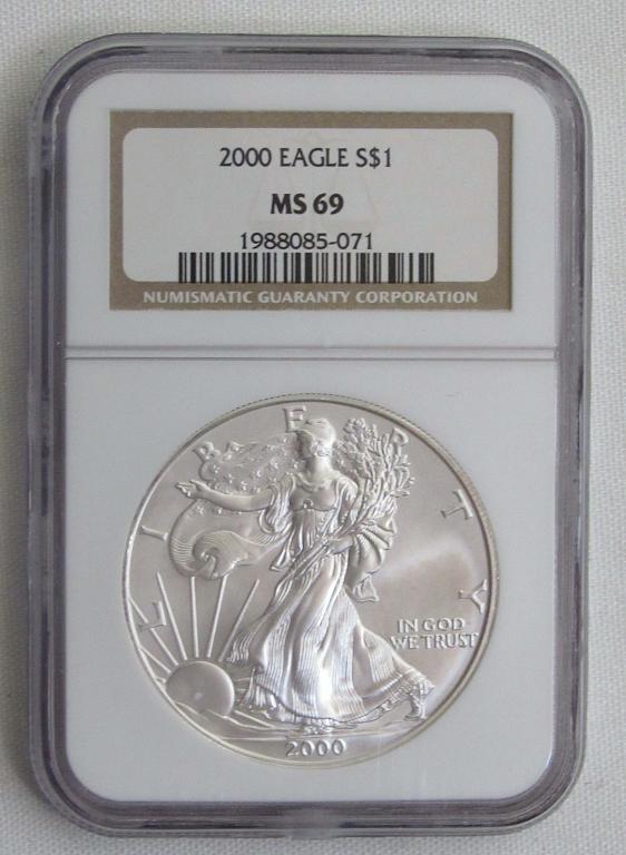 2000 Am. Silver Eagle NGC MS69 (1 of 2)
