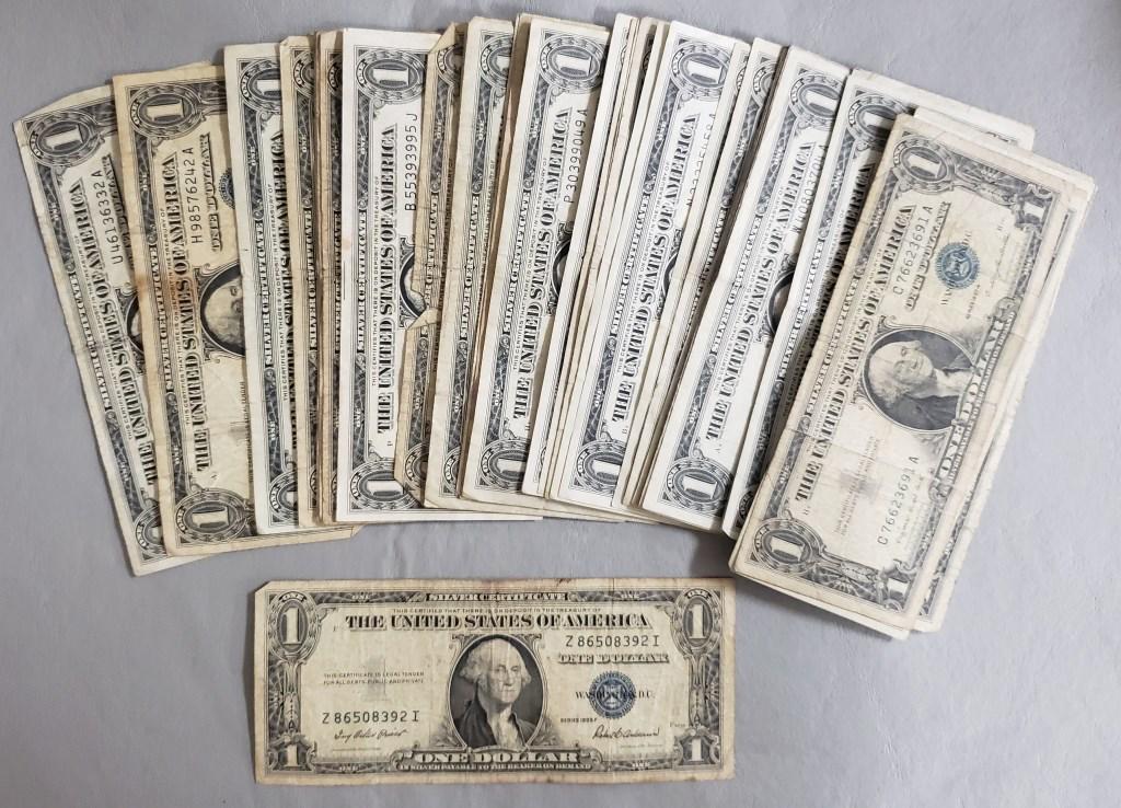 (50) $1 SILVER CERTIFICATES MIXED (1 of 2)