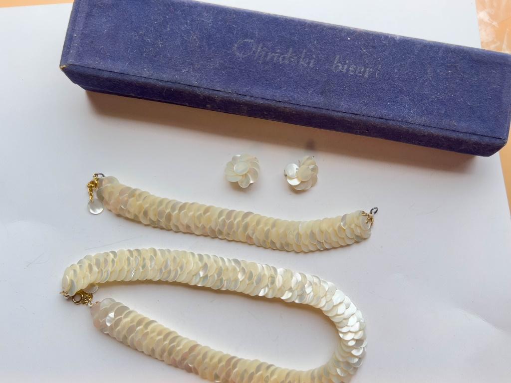 OLIRID KI BISER NECKLACE, BRACELET & EARRINGS: NICE SET