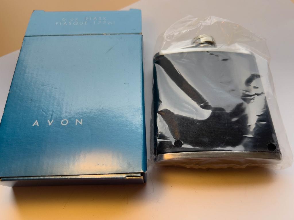 AVON 6OZ FLASK: BLACK COMES WITH BOX