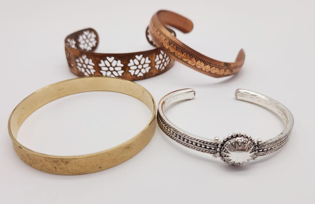 4-FASHION CUFFS/BRACELETS (1)MONET (1)NAPIER: REGISTER TO BID TODAY!