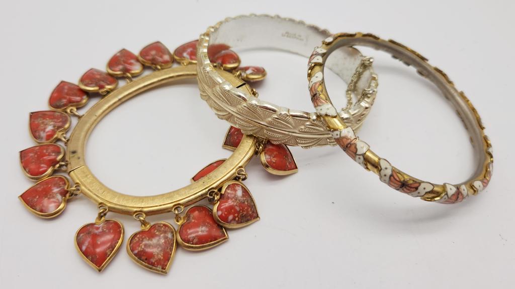 3-VINTAGE GODL TONED BANGLES (1)WITH HEART: CHARMS (1)WITH BUTTERFLY ENAMEL
