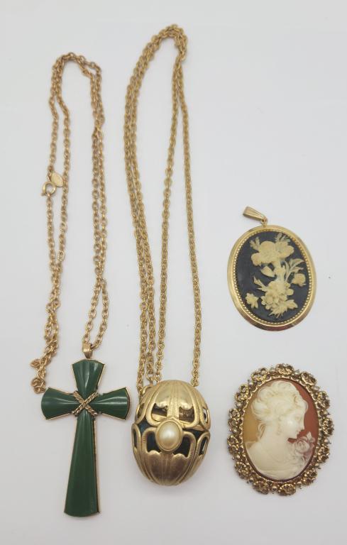 2-VINTAGE GOLD TONED NECKLACES PLUS (2)BONUS (1 of 7)