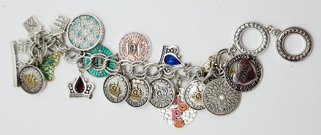SILVER TONED FOUNDER'S CLUB CHARMN BRACELET: REGISTER TO BID TODAY!
