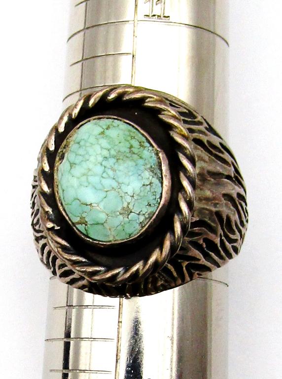 SOUTHWESTERN STERLING MEN'S RING WITH GREEN (1 of 4)