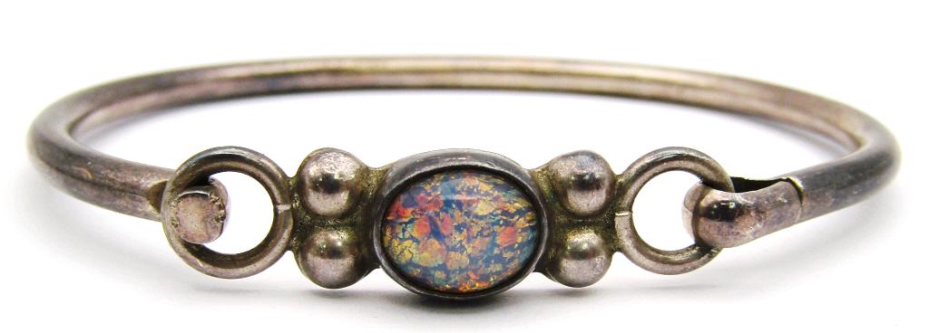 MEXICO STERLING HINGED BANGLE WITH OPAL ACCENT (1 of 5)