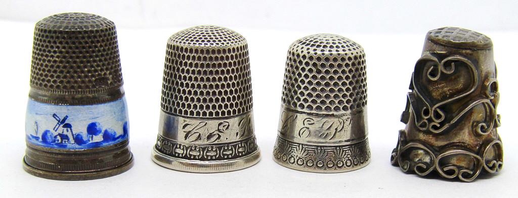4-VINTAGE STERLING THIMBLES: TOTAL 12 DWT