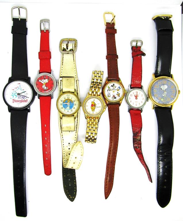 SNOOPY, MICKEY, CINDERELA, WINNIE the POOH: DISNEYLAND, CHARACTER WATCH LOT - UNTESTED