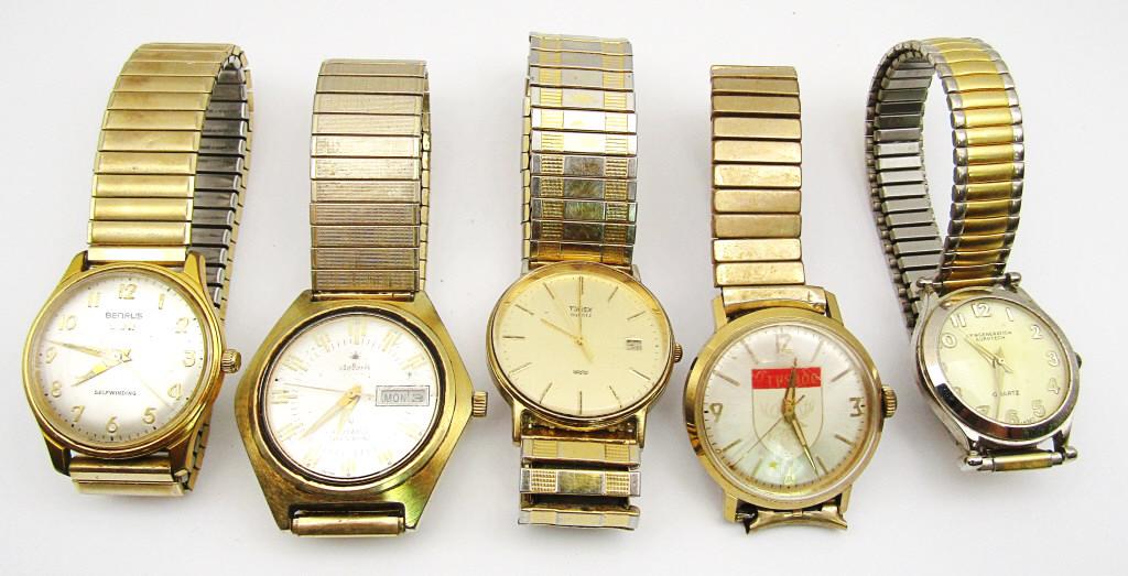 5-VINTAGE MEN'S GOLD TONED WRISTWATCHES: WITH STRETCHY BANDS: TIMEX CALDENDAR-CRUSADE-STELLARIS DAY DATE 17 JEWELS SELF WINDING-BENRUS SELF WINDING (RUNNING)-NEW GENERATION-ALL WATCHES UNTESTED