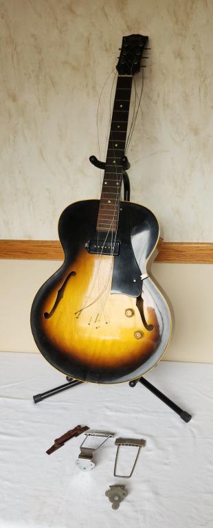 GIBSON ES 125 SUNBURST - P 90 PICKUP (1 of 5)