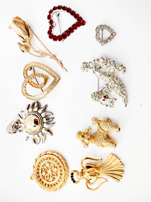 PENDANTS, BROOCHES + MORE: PENDANTS , BROOCHES AND MORE, PIIDLES, ANGLE, HEARTS, ROSE