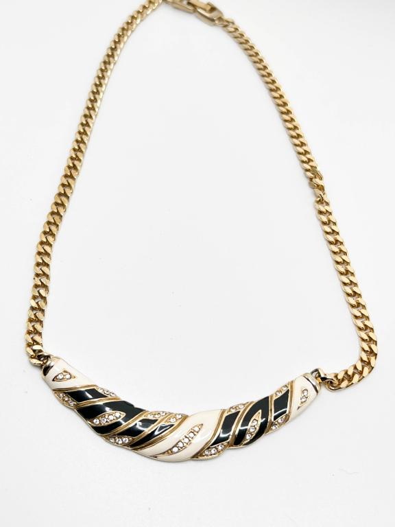 BEAUTIFUL BLACK & WHITE NECKLACE: BEAUTIFUL BLACK AND WHITE WITH CLEAR STONES CHOKER NECKLACE