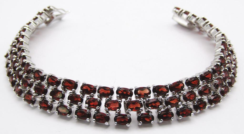 7 INCH MULTI STRANDED GARNET 925 BRACELET (1 of 5)