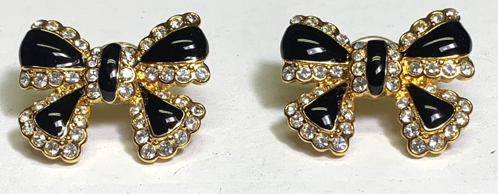JOAN RIVES BLACK BOW RHINESTONE EARRINGS: CHECK OUT THESE BEAUTIES!