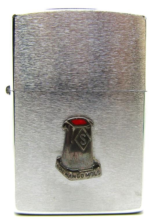 1975 Shenango Mold Emblem Full Size Zippo Lighter: UNSTRUCK! IN BOX!