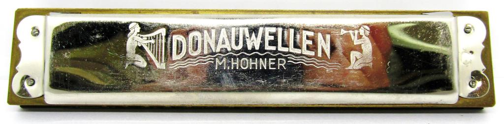 Antique Donauwellen M. Hohner Germany Harmonica (1 of 4)