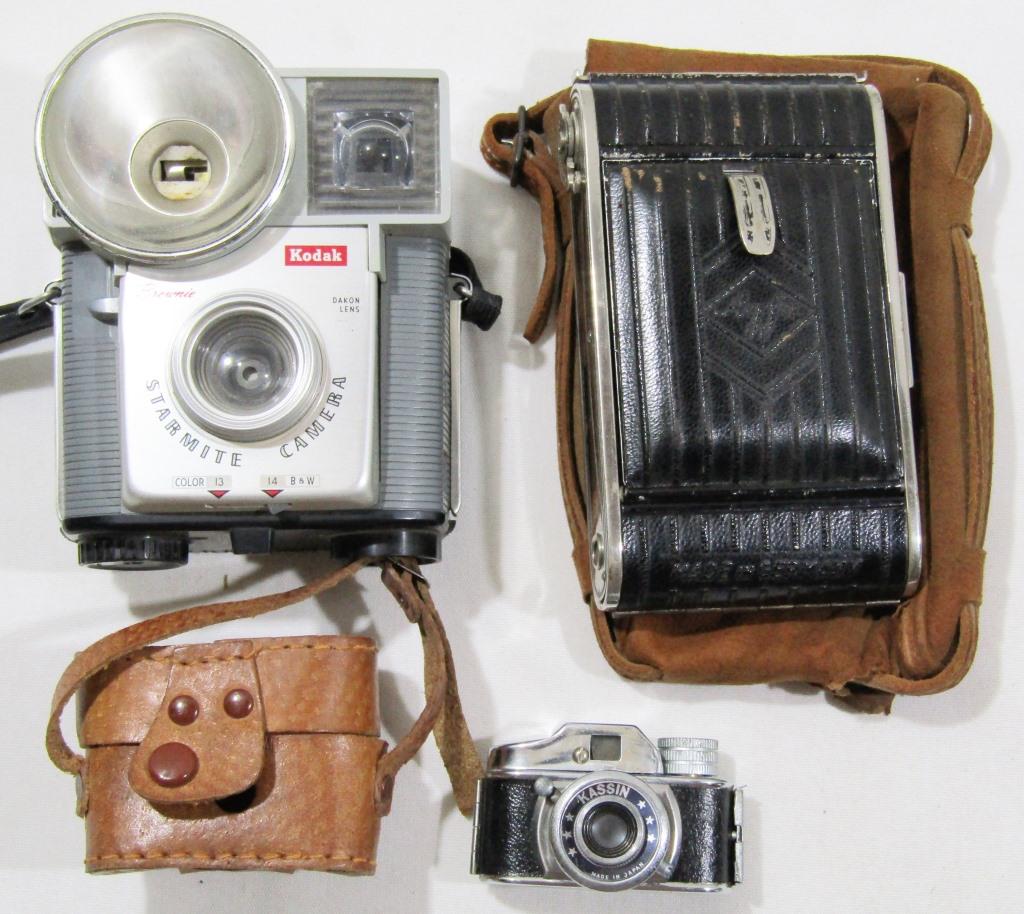 (3) VINTAGE CAMERAS - KODAK STARMITE (1 of 17)