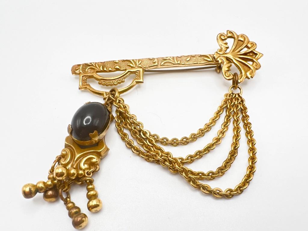 KEY CHAIN + LOCK BROOCH (1 of 2)