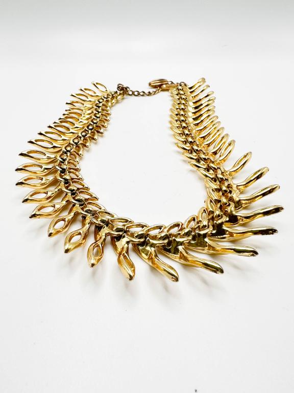 KRAMER SIGNED NECKLACE: KRAMER SIGNED NECKLACE, BEAUTIFUL VINTAGE KRAMER, CLASSIC