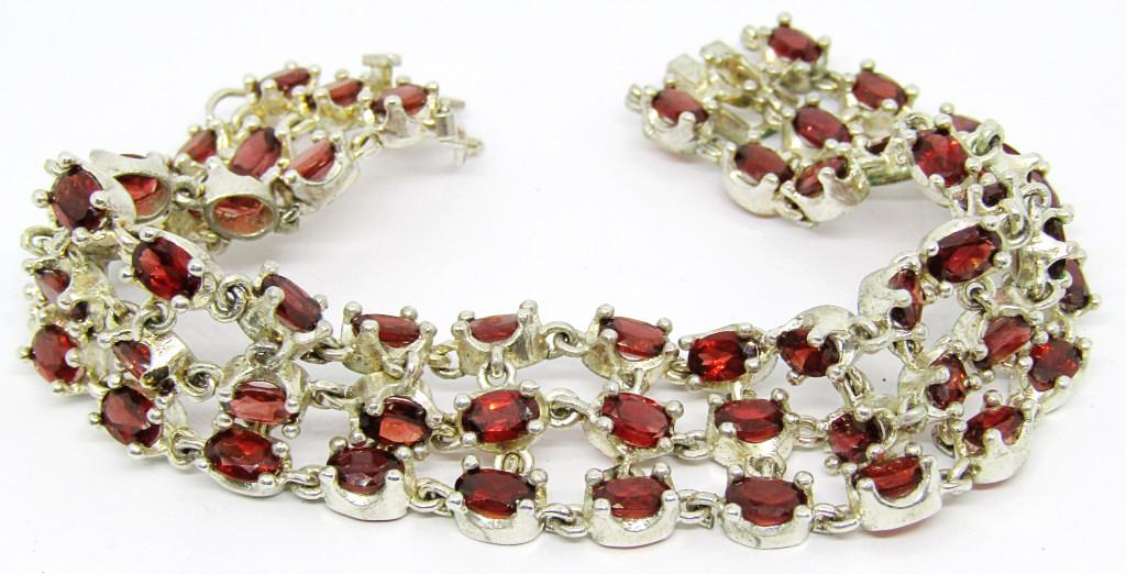 925 GARNET BRACELET - NEEDS LIGHT REPAIR (1 of 6)