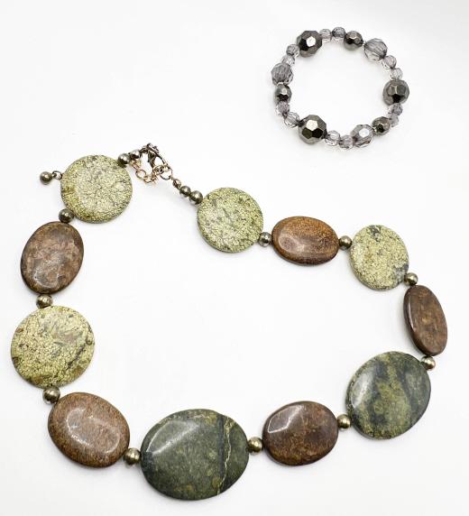 LARGE STONE NECKLACE + BRACELET (1 of 2)