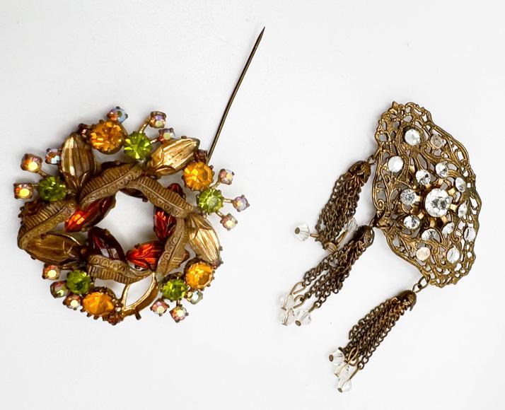 2- ANTIQUE(?) STONE BROOCHES (1 of 3)