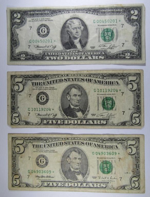 (3) "STAR NOTES" 1976 $2 & (2) $5 FRN (1 of 2)