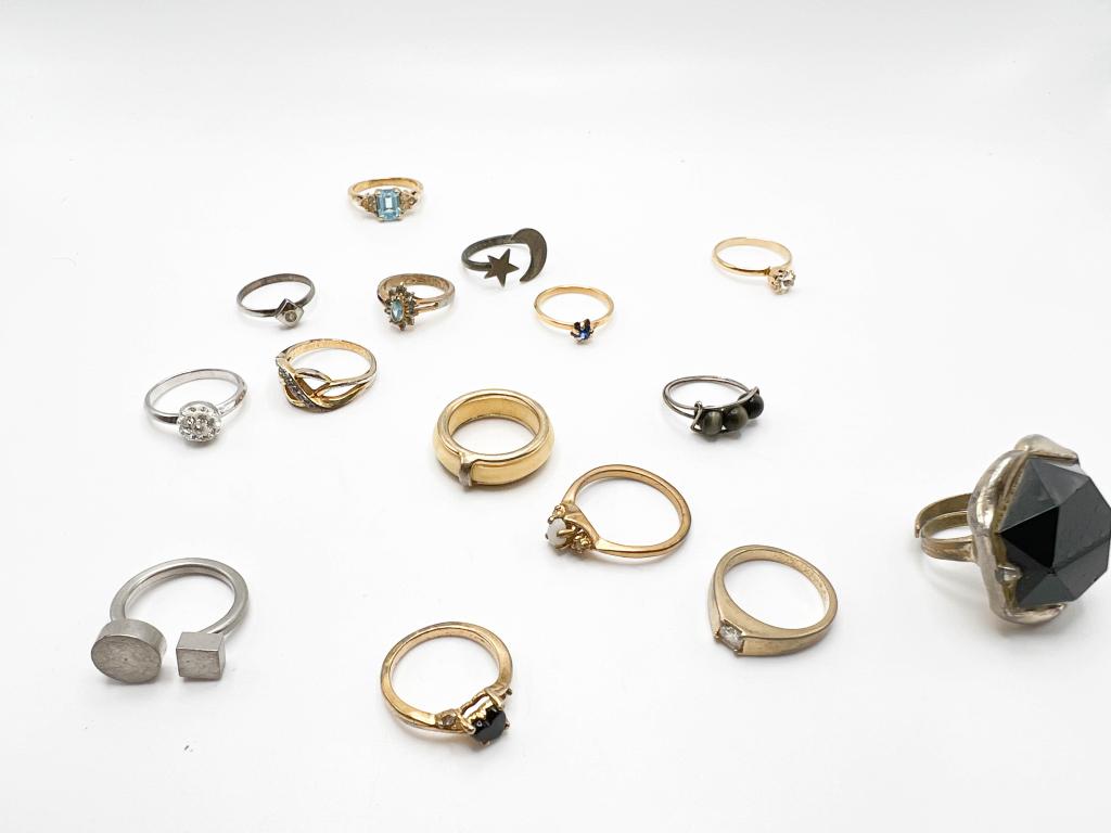 HUGE RING COLLECTION (1 of 3)
