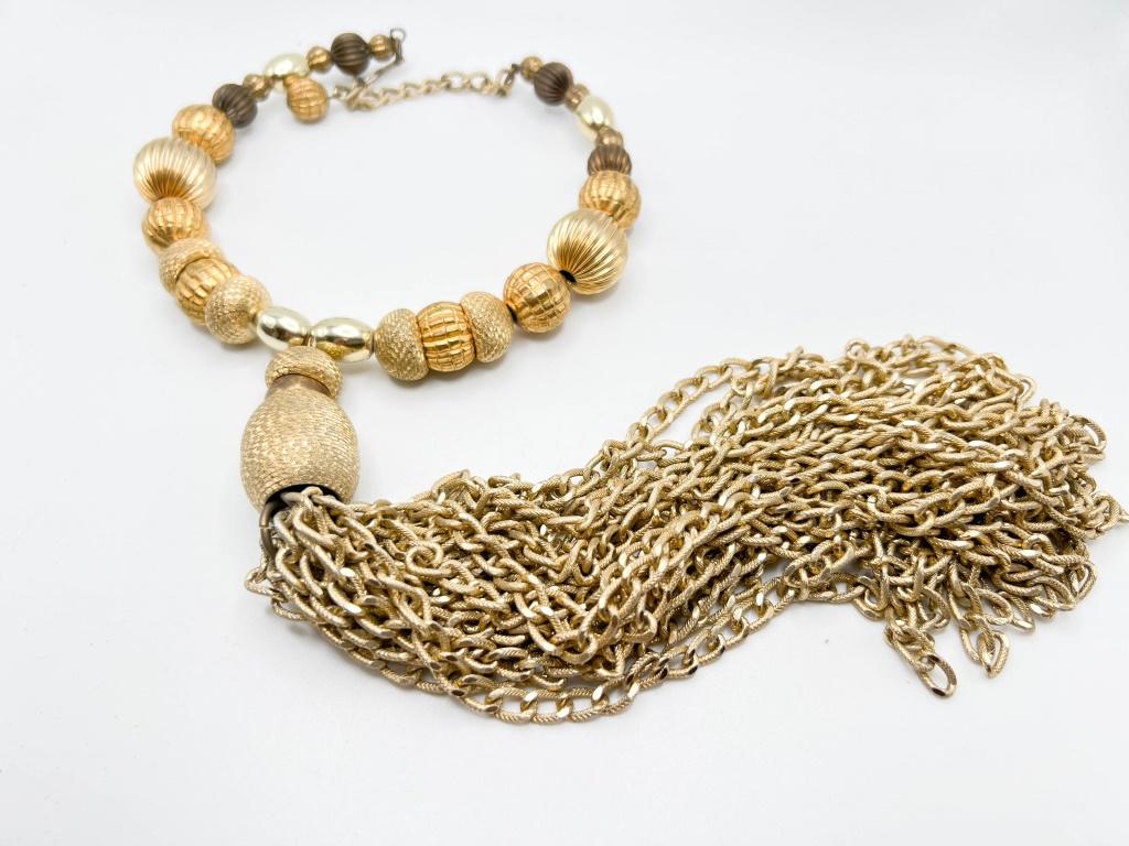 VTG CHOKER BABBLE NECKLACE W: DANGLE CHAIN