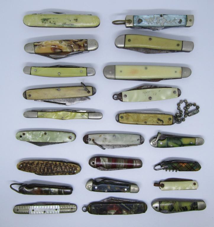(22) VINTAGE SMALL POCKET KNIVES (1 of 10)