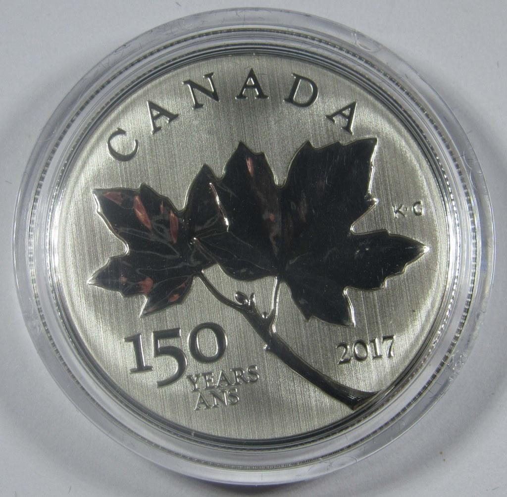 2017 CANADA $10 MAPLE LEAVES SILVER COIN (1 of 2)