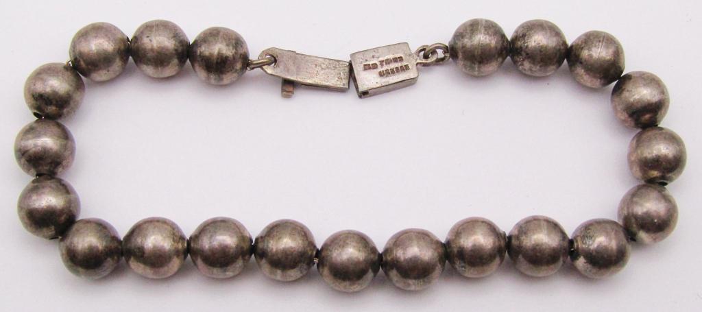8 INCH MEXICO STERLING BEADED BRACELET (1 of 3)