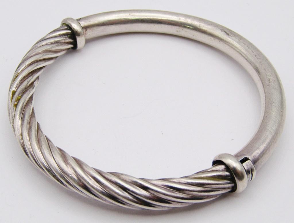 STERLING HINGED BANGLE WITH TWO SIDED DESIGN (1 of 4)