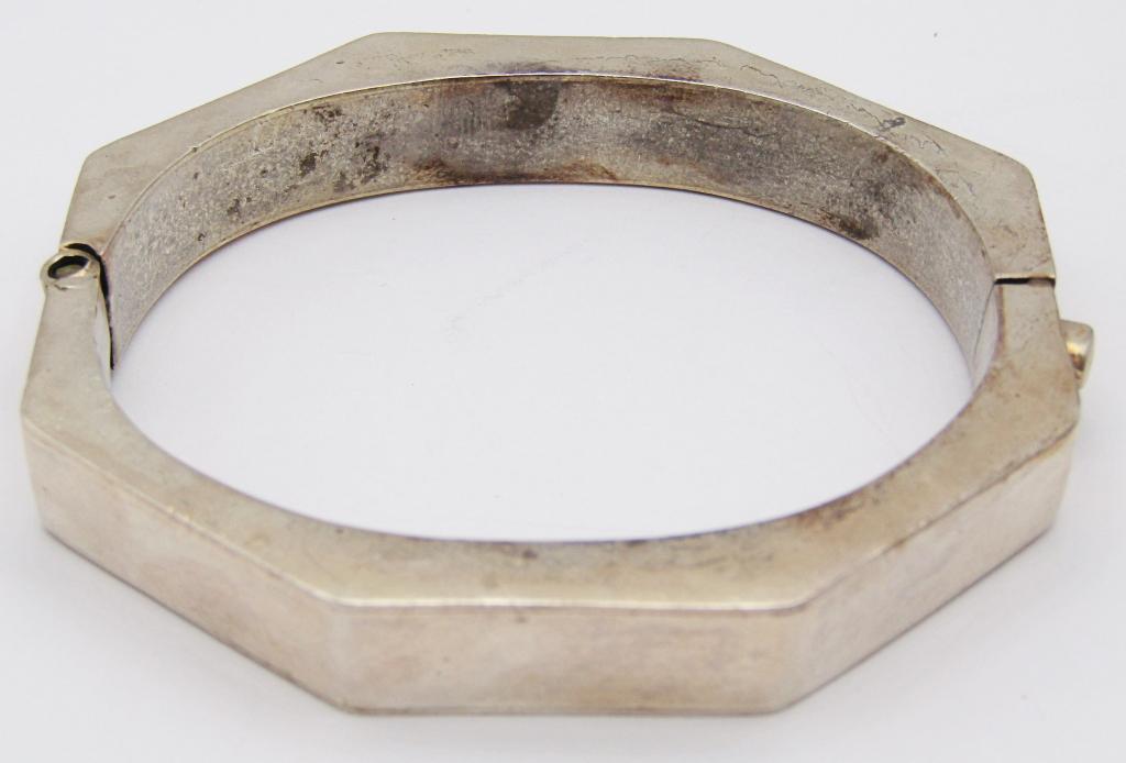 7" HINDGED STERLING SOUTHWEST BRACELET (1 of 6)