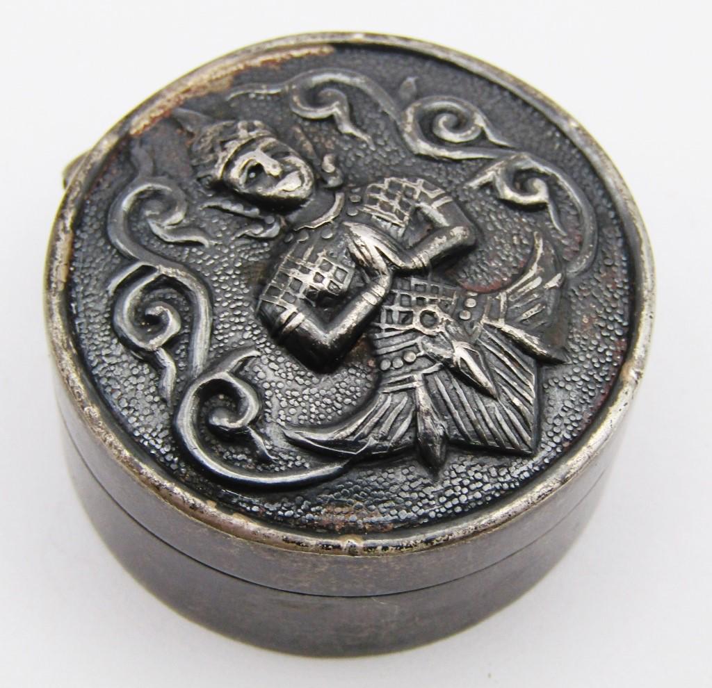 SIAM STERLING PILL BOX: 9 DWT