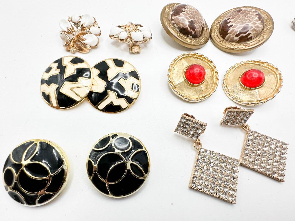 VINTAGE EARRINGS ASSORTMENT (1 of 1)